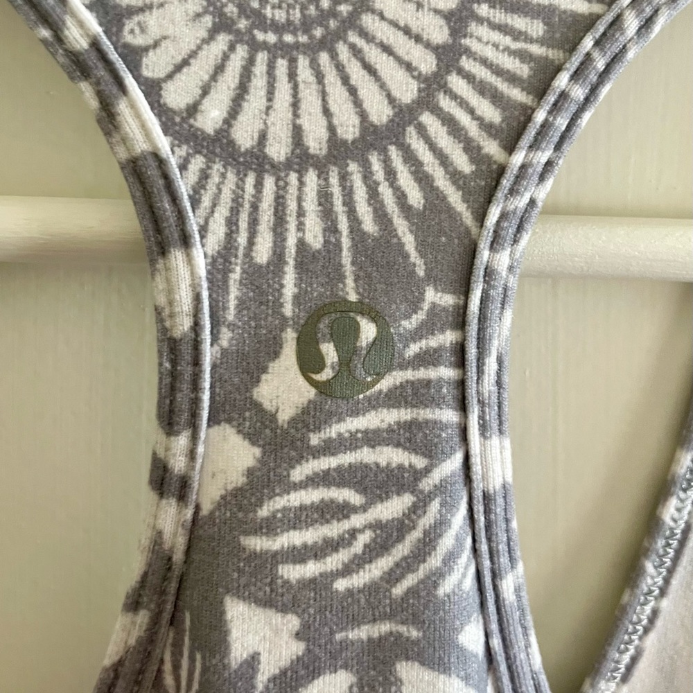 Lululemon Racerback Tank - Picture 4 of 4